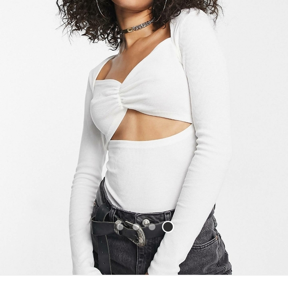 Naanaa bodysuit - Picture 2 of 9